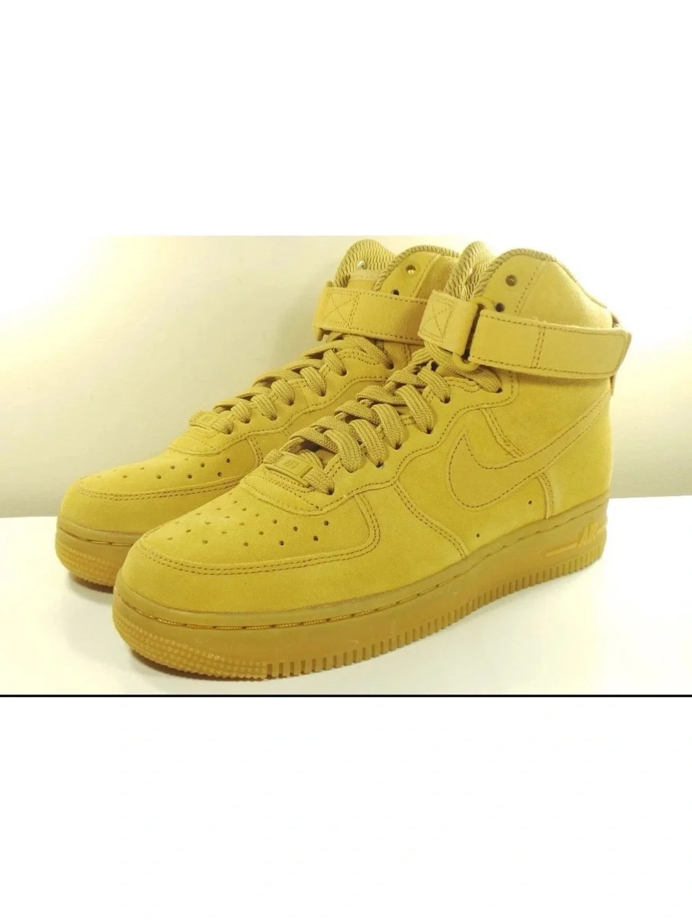 Nike Air Force 1 SE High Elemental Gold Wmn’s Sz 11.5 = Men’s Sz 10